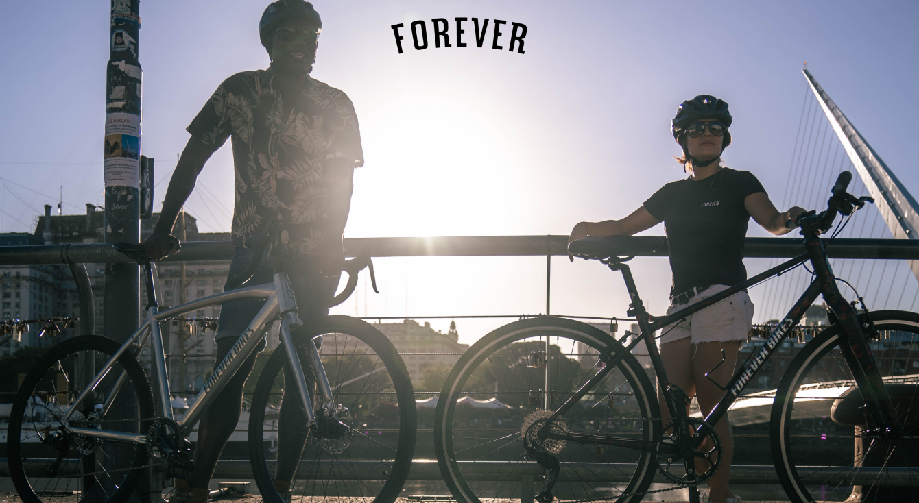Imagen con el logo Forever Bikes